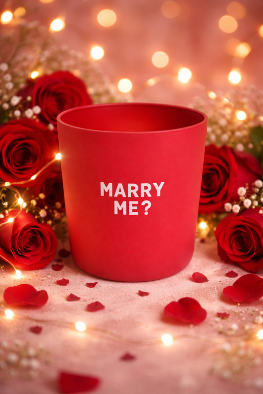 Love is in the air… Marry Me? (390 gm)