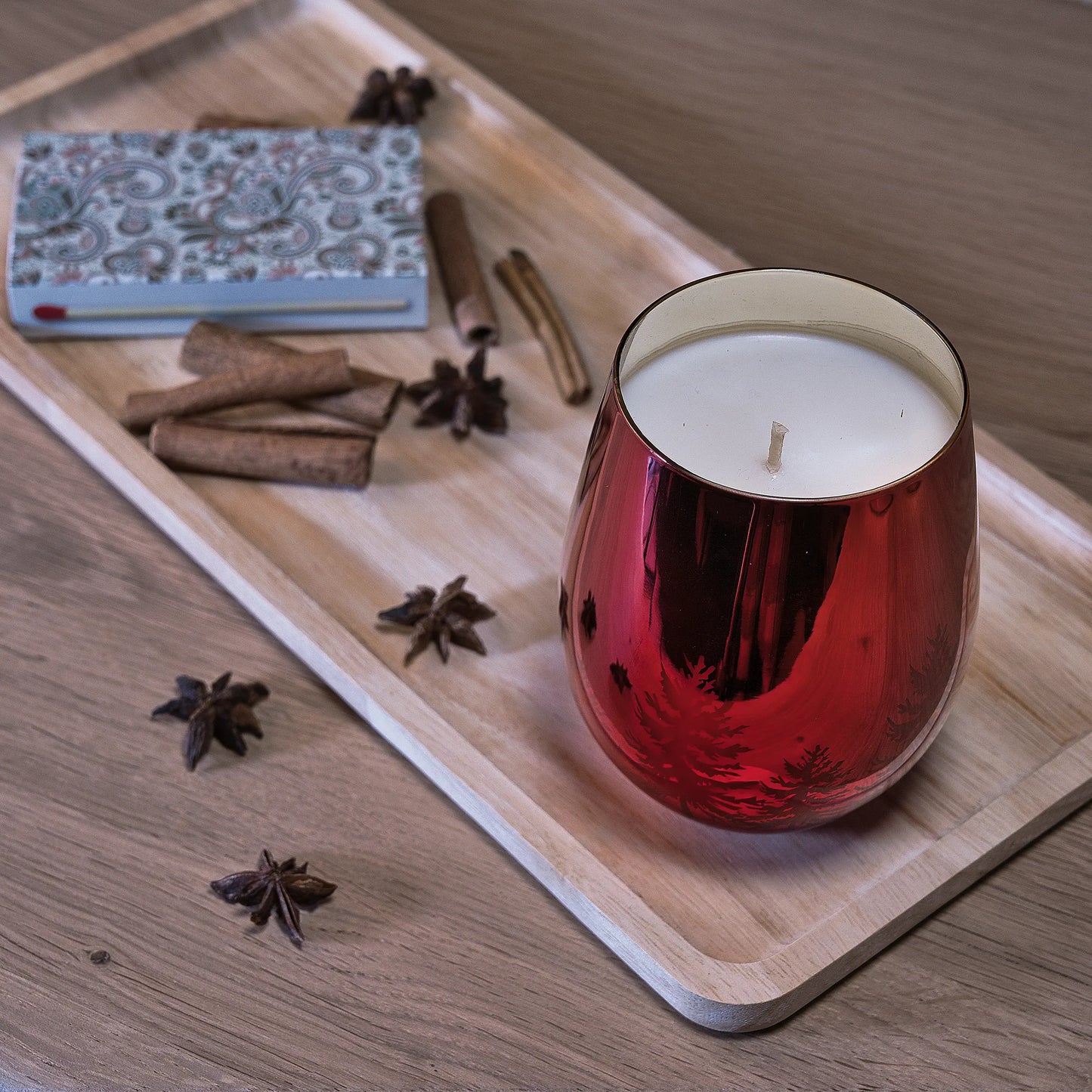 Scented coconut wax Xmas (450 ml), Red