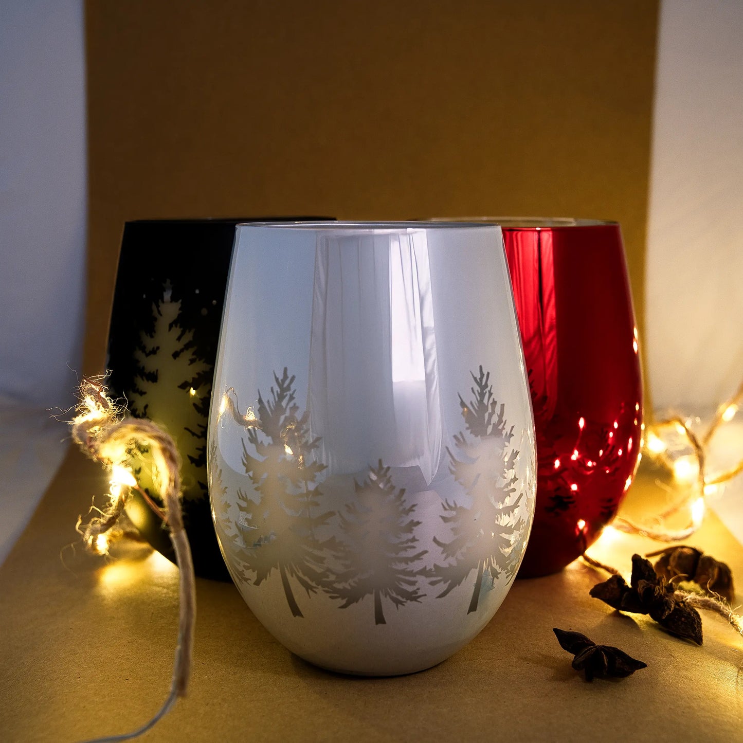 Scented coconut wax Xmas (450 ml jar) - Silver

Fragrance - Landes Pine