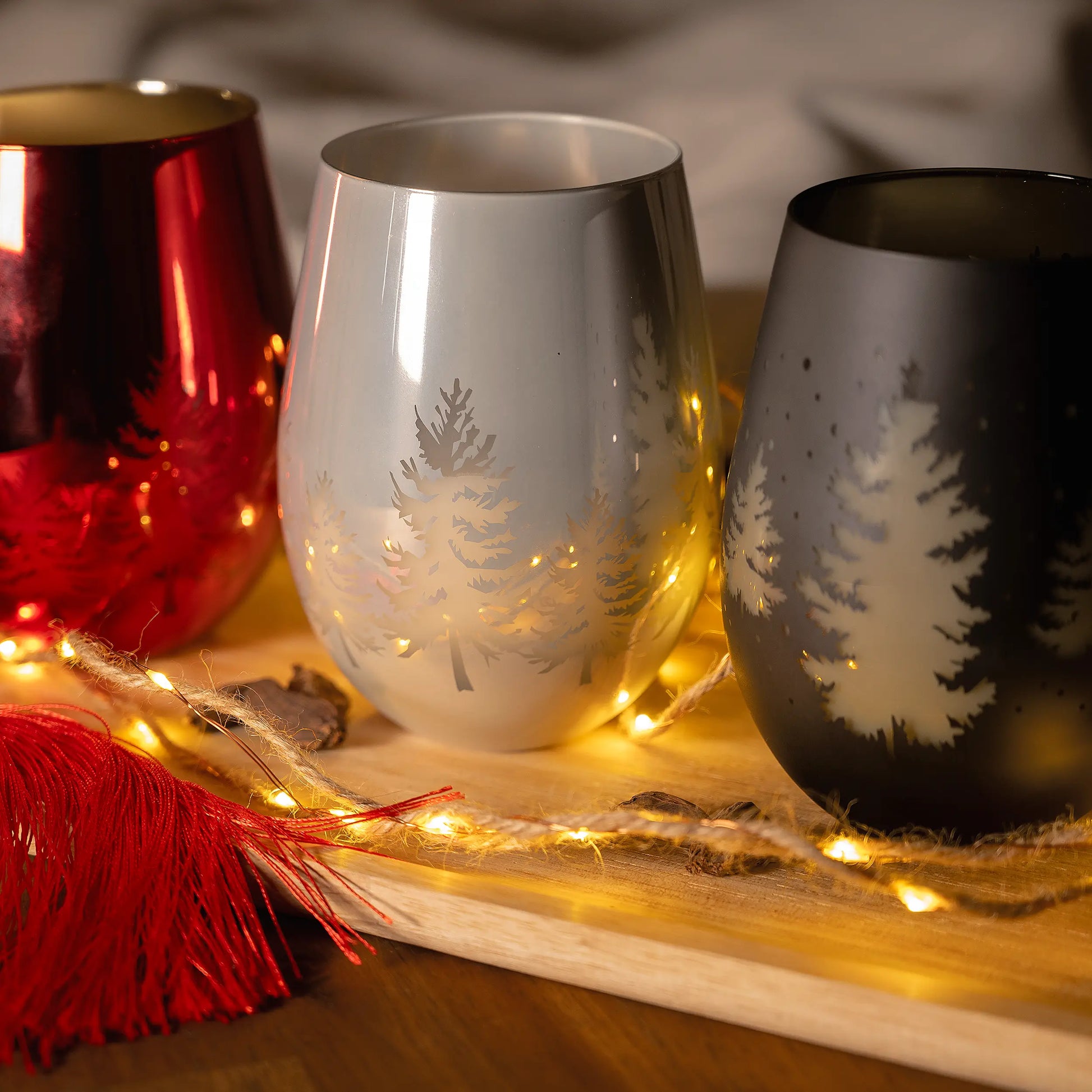 Scented coconut wax Xmas (450 ml jar) - Silver

Fragrance - Landes Pine